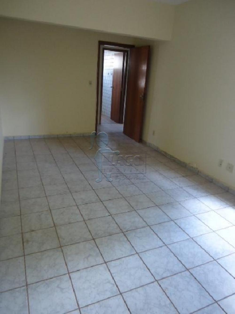 Alugar Apartamento / Padrão em Ribeirão Preto R$ 850,00 - Foto 1