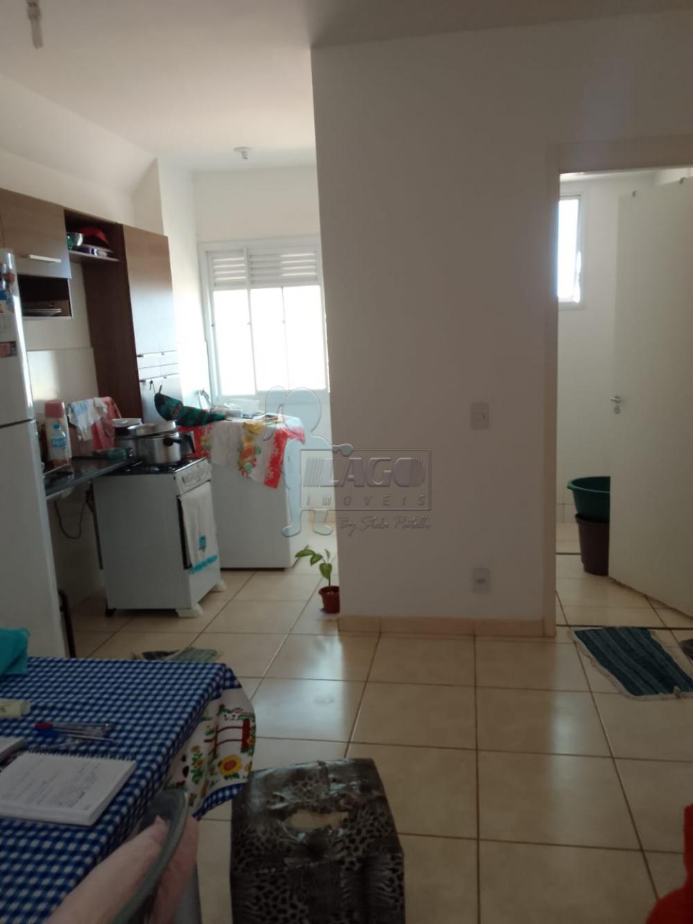 Alugar Apartamento / Padrão em Ribeirão Preto R$ 750,00 - Foto 2