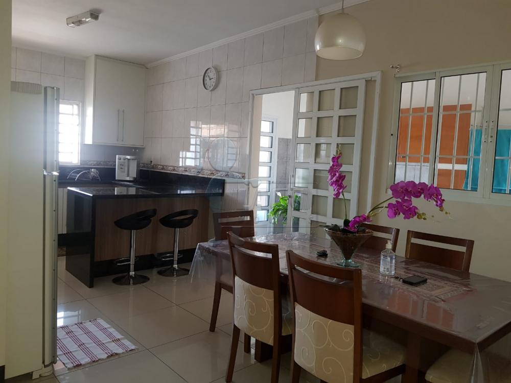 Comprar Casa / Padrão em Campinas R$ 600.000,00 - Foto 9