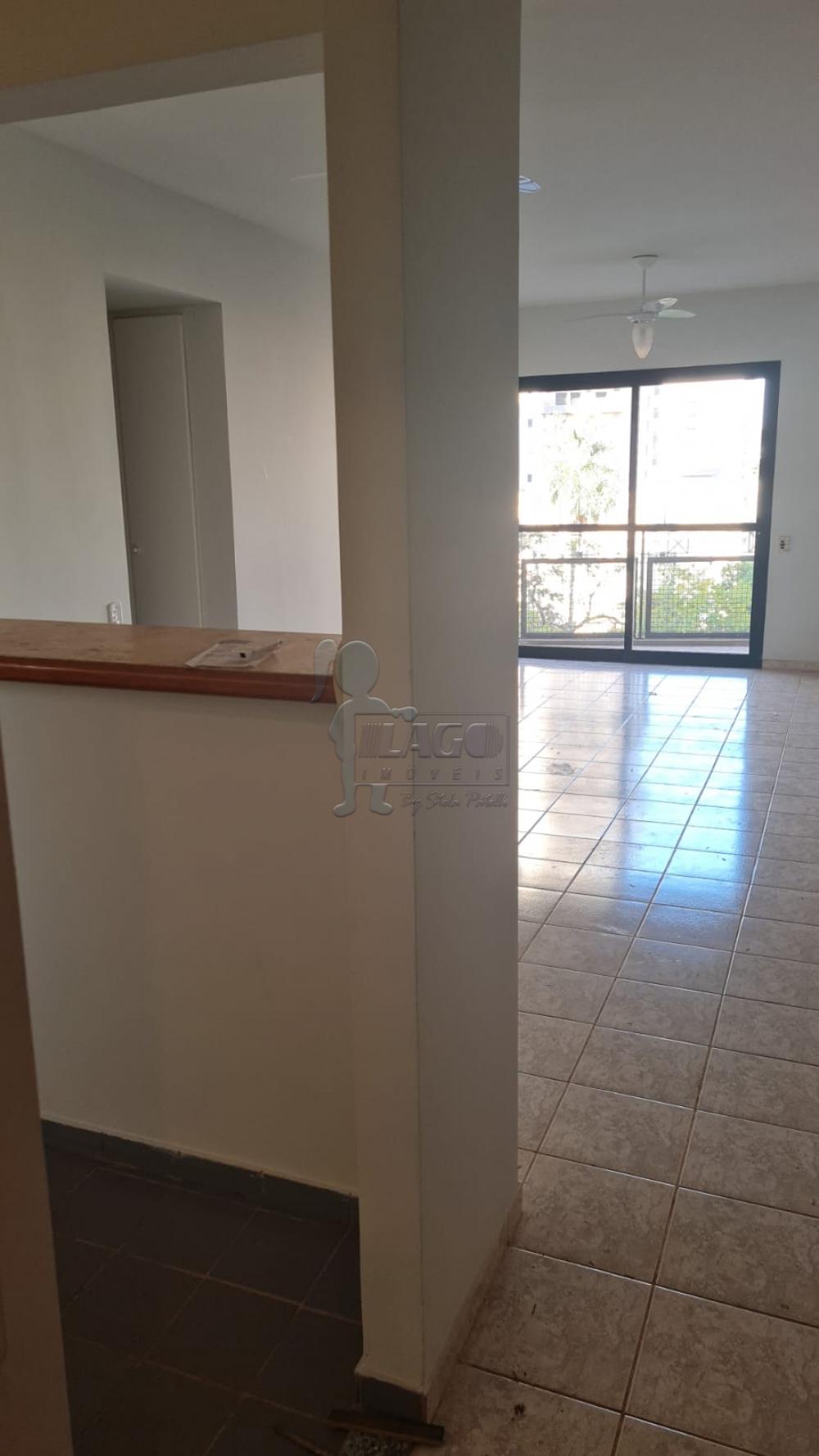 Alugar Apartamento / Padrão em Ribeirão Preto R$ 2.400,00 - Foto 2