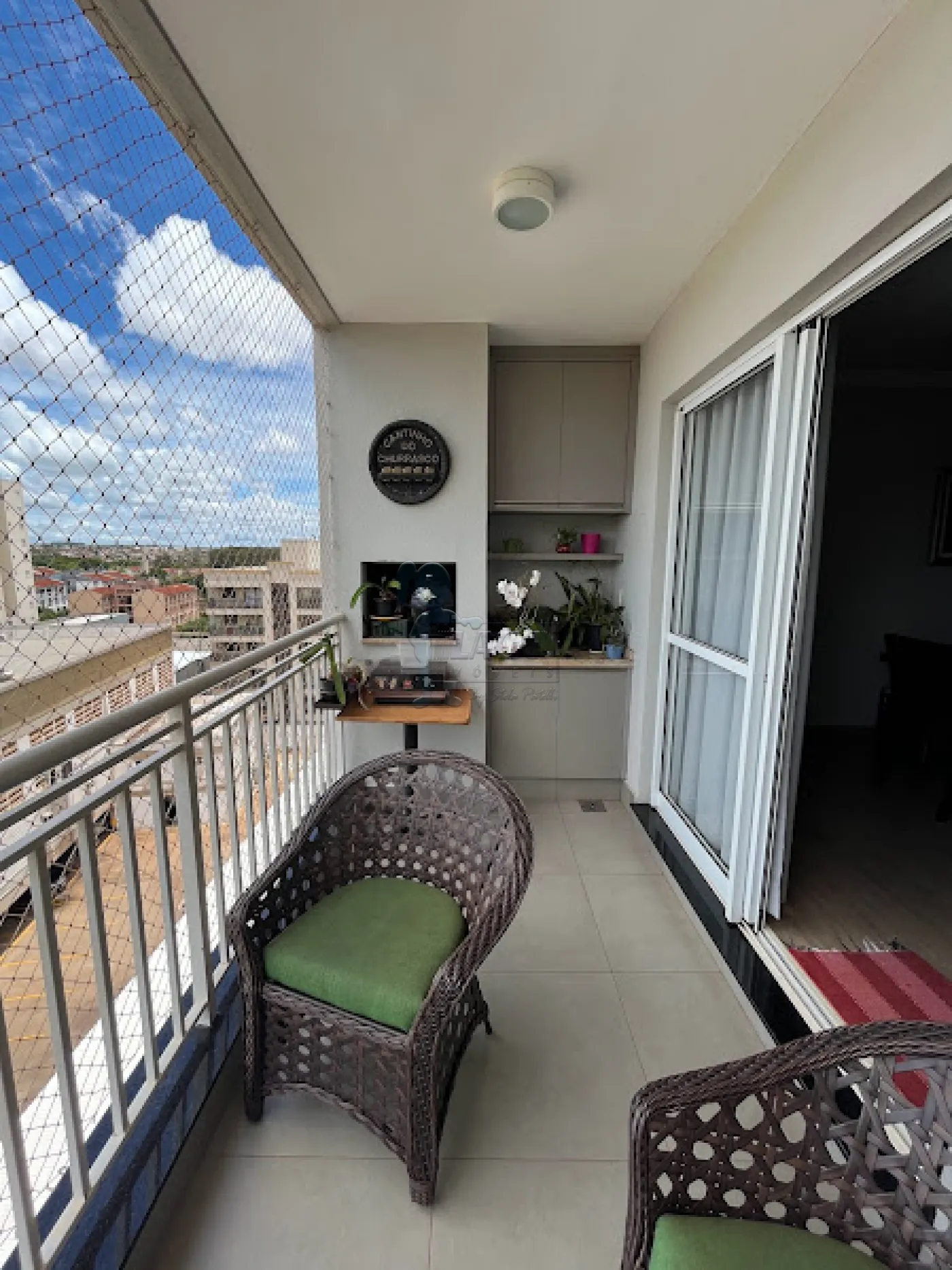 Comprar Apartamentos / Padrão em Ribeirão Preto R$ 650.000,00 - Foto 3