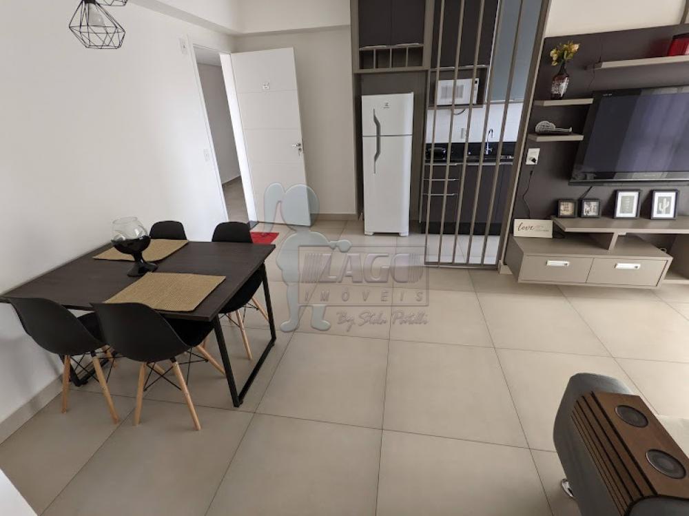 Alugar Apartamento / Padrão em Ribeirão Preto R$ 2.500,00 - Foto 1