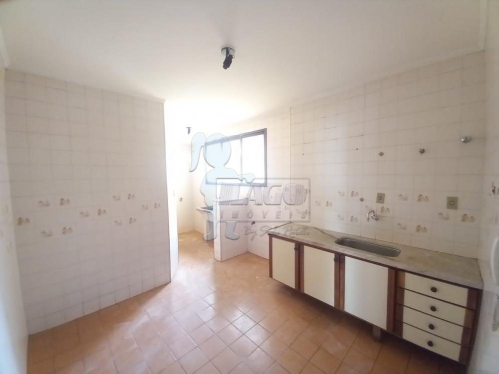 Comprar Apartamento / Padrão em Ribeirão Preto R$ 300.000,00 - Foto 2