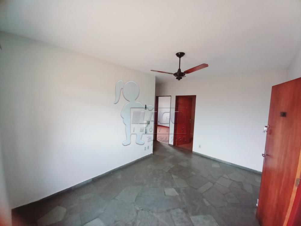 Alugar Apartamento / Padrão em Ribeirão Preto R$ 780,00 - Foto 2