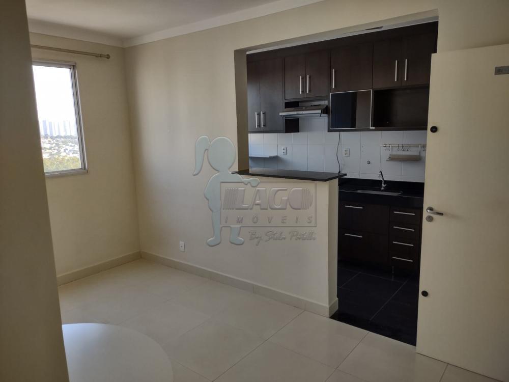 Alugar Apartamento / Padrão em Ribeirão Preto R$ 1.600,00 - Foto 2