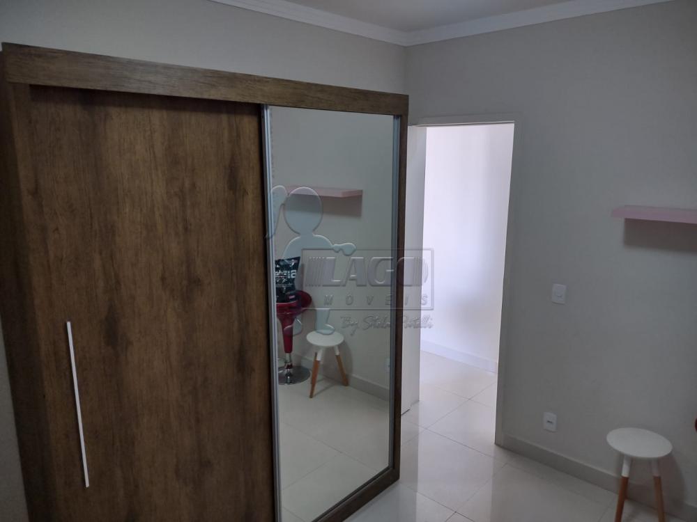 Alugar Apartamento / Padrão em Ribeirão Preto R$ 1.600,00 - Foto 5