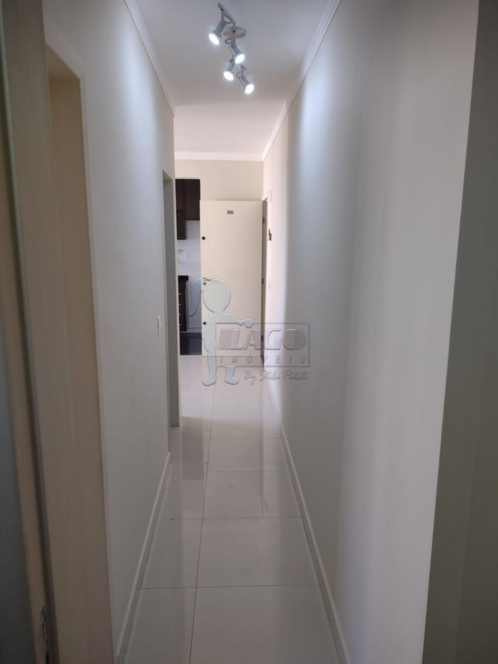 Alugar Apartamento / Padrão em Ribeirão Preto R$ 1.600,00 - Foto 4