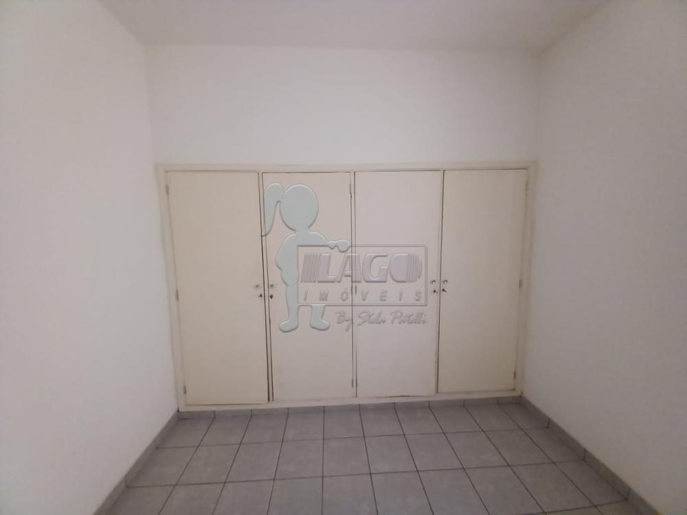 Alugar Casa / Padrão em Ribeirão Preto R$ 1.400,00 - Foto 3