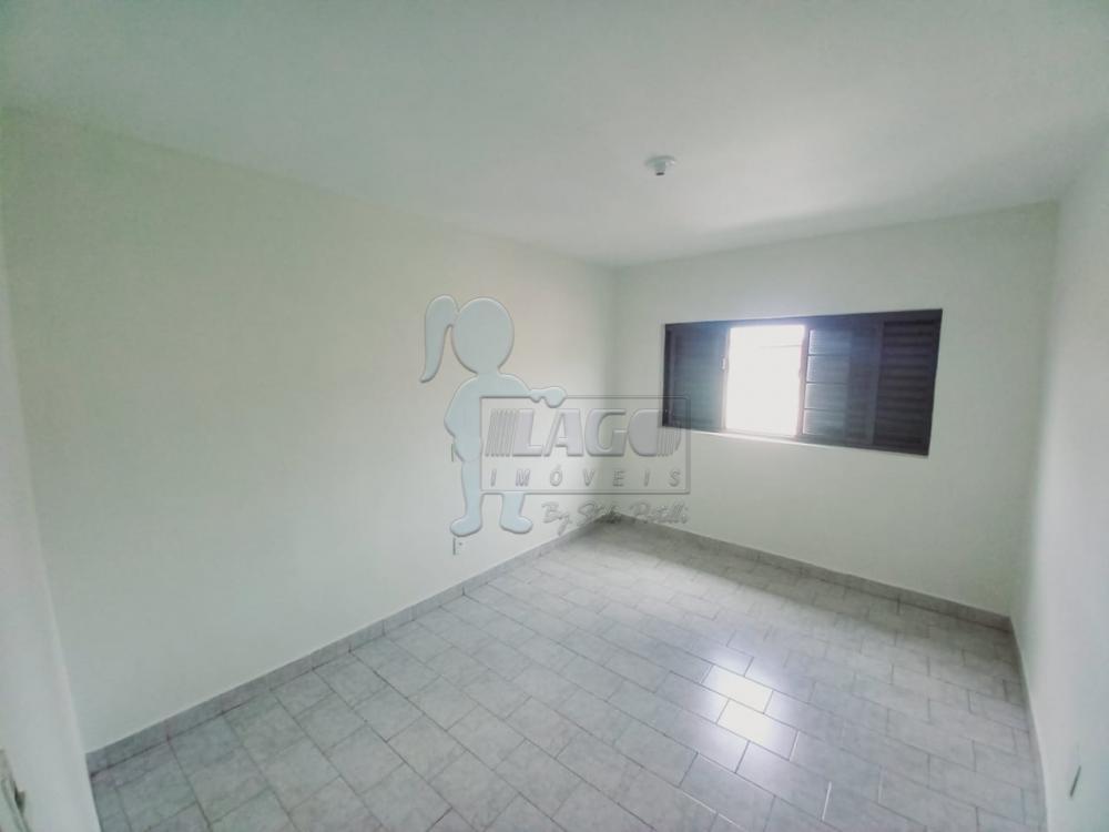 Alugar Casa / Padrão em Ribeirão Preto R$ 1.300,00 - Foto 3