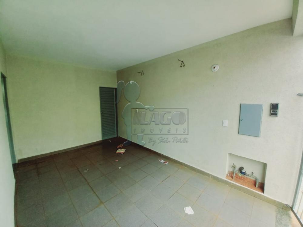 Alugar Casas / Padrão em Ribeirão Preto R$ 1.300,00 - Foto 18