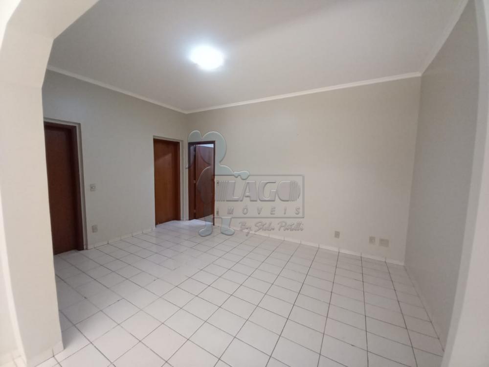 Alugar Apartamento / Padrão em Ribeirão Preto R$ 1.700,00 - Foto 3