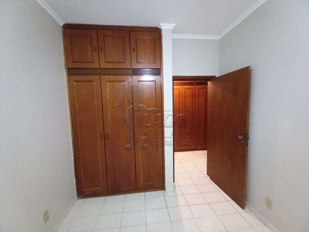 Alugar Apartamento / Padrão em Ribeirão Preto R$ 1.700,00 - Foto 12