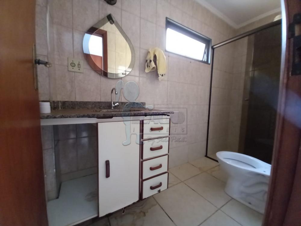 Alugar Apartamento / Padrão em Ribeirão Preto R$ 1.600,00 - Foto 8