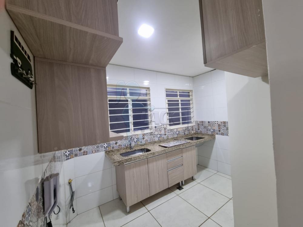 Alugar Apartamento / Padrão em Ribeirão Preto R$ 1.000,00 - Foto 2