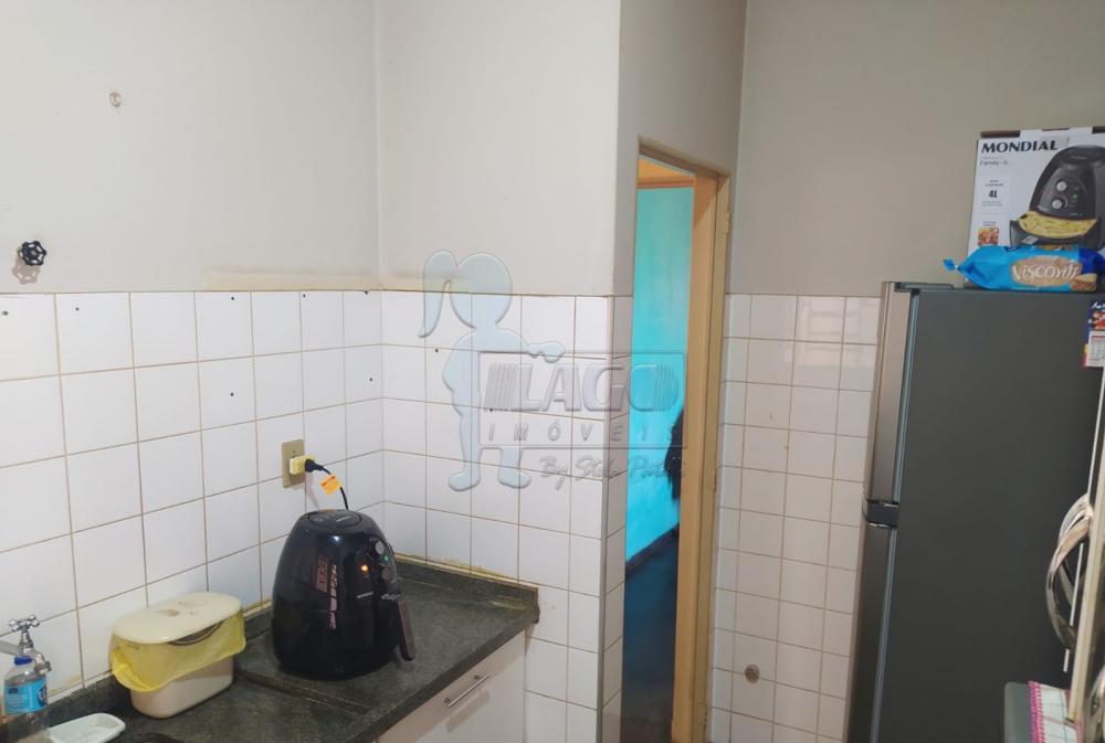 Alugar Casa / Padrão em Ribeirão Preto R$ 900,00 - Foto 5