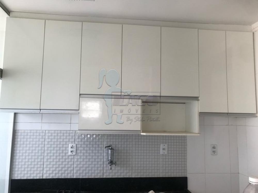 Comprar Apartamento / Padrão em Ribeirão Preto R$ 180.000,00 - Foto 1