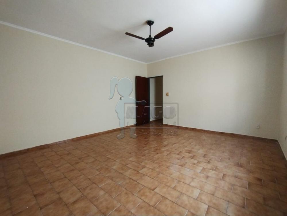 Alugar Casas / Padrão em Ribeirão Preto R$ 1.800,00 - Foto 17