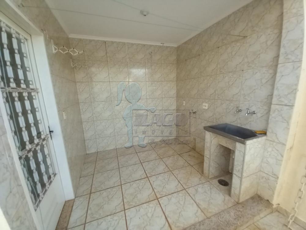 Alugar Casa / Padrão em Ribeirão Preto R$ 1.500,00 - Foto 13