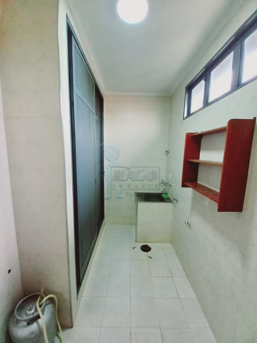 Alugar Casa / Padrão em Ribeirão Preto R$ 1.600,00 - Foto 15