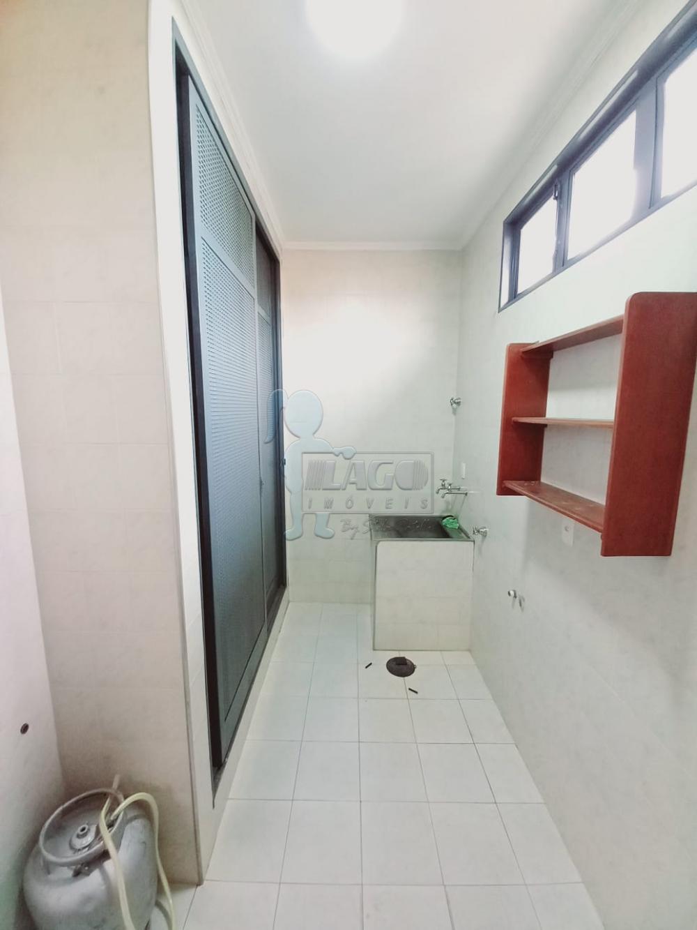 Alugar Casa / Padrão em Ribeirão Preto R$ 1.600,00 - Foto 14