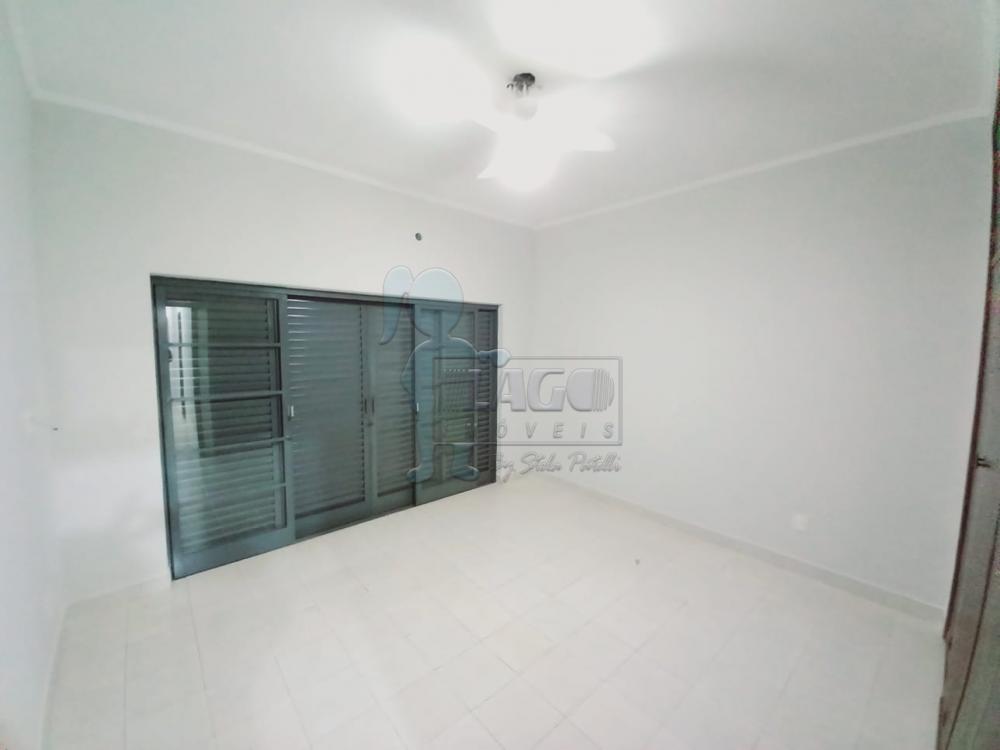 Alugar Casa / Padrão em Ribeirão Preto R$ 1.600,00 - Foto 6