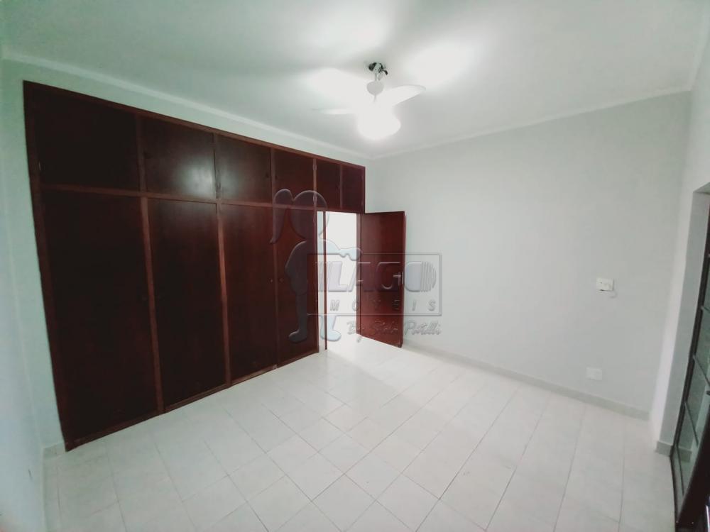 Alugar Casa / Padrão em Ribeirão Preto R$ 1.600,00 - Foto 8