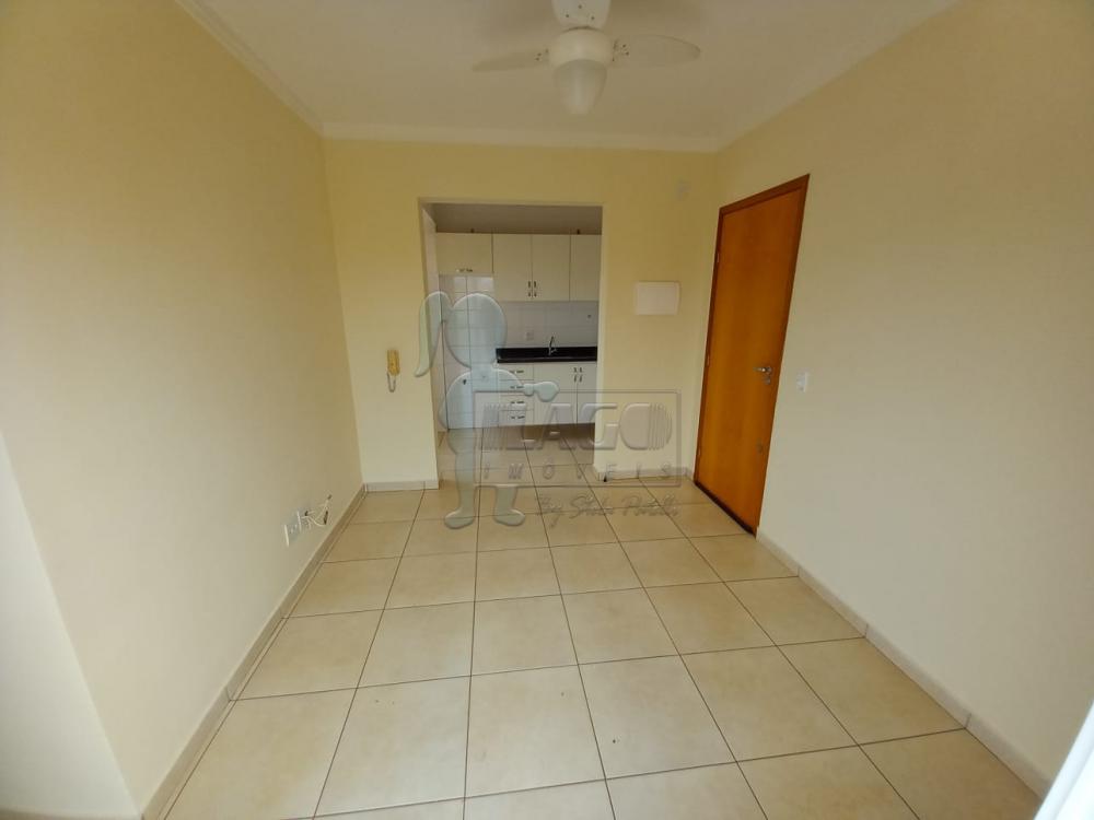 Alugar Apartamento / Padrão em Ribeirão Preto R$ 1.100,00 - Foto 1