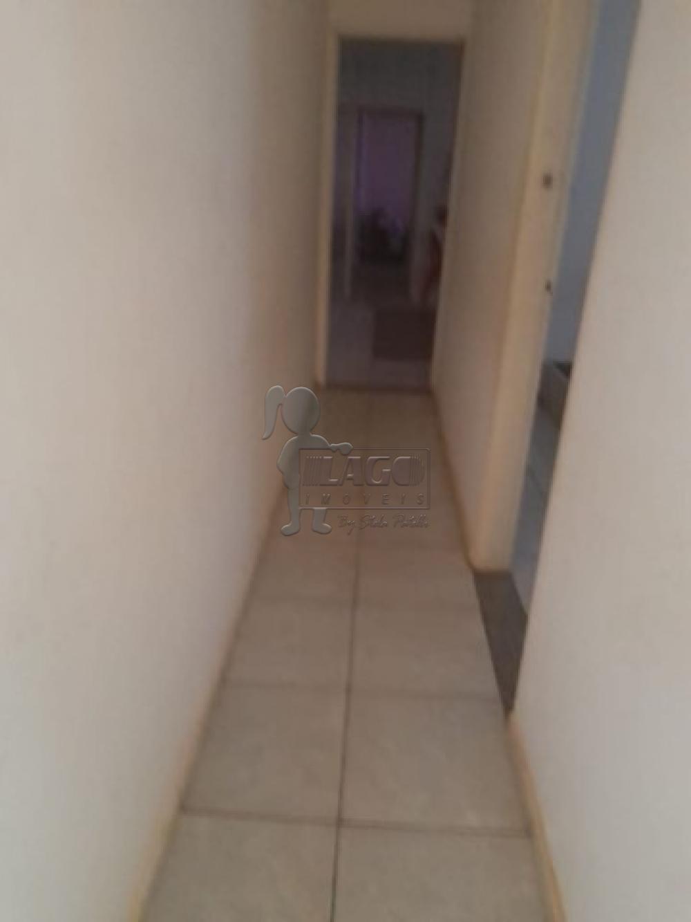 Comprar Casa / Padrão em Ribeirão Preto R$ 205.000,00 - Foto 1