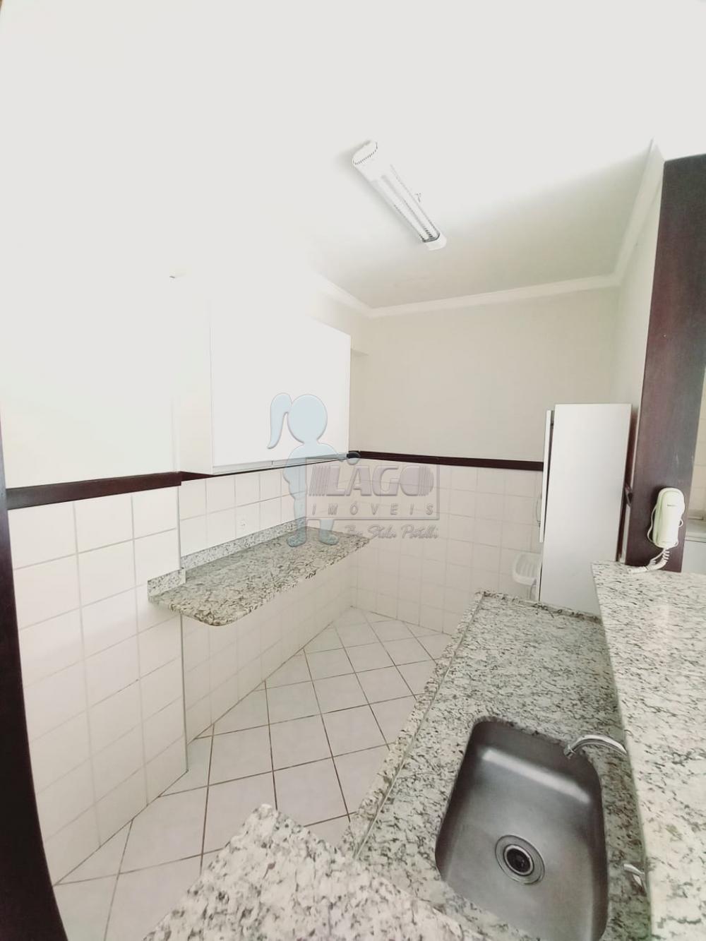 Alugar Apartamento / Padrão em Ribeirão Preto R$ 1.200,00 - Foto 4