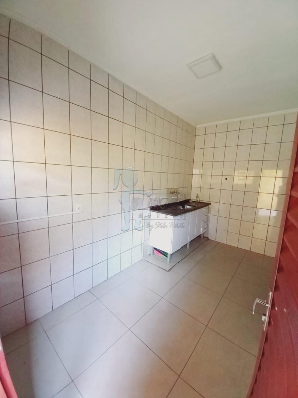 Alugar Casa / Padrão em Ribeirão Preto R$ 1.400,00 - Foto 9