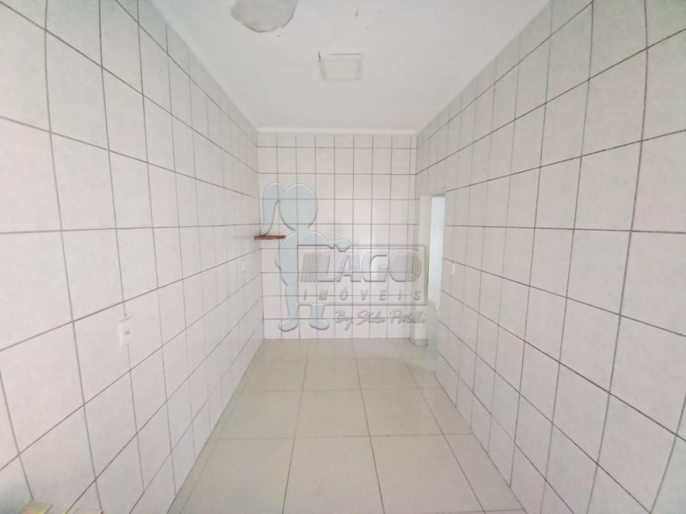 Alugar Casa / Padrão em Ribeirão Preto R$ 1.400,00 - Foto 10