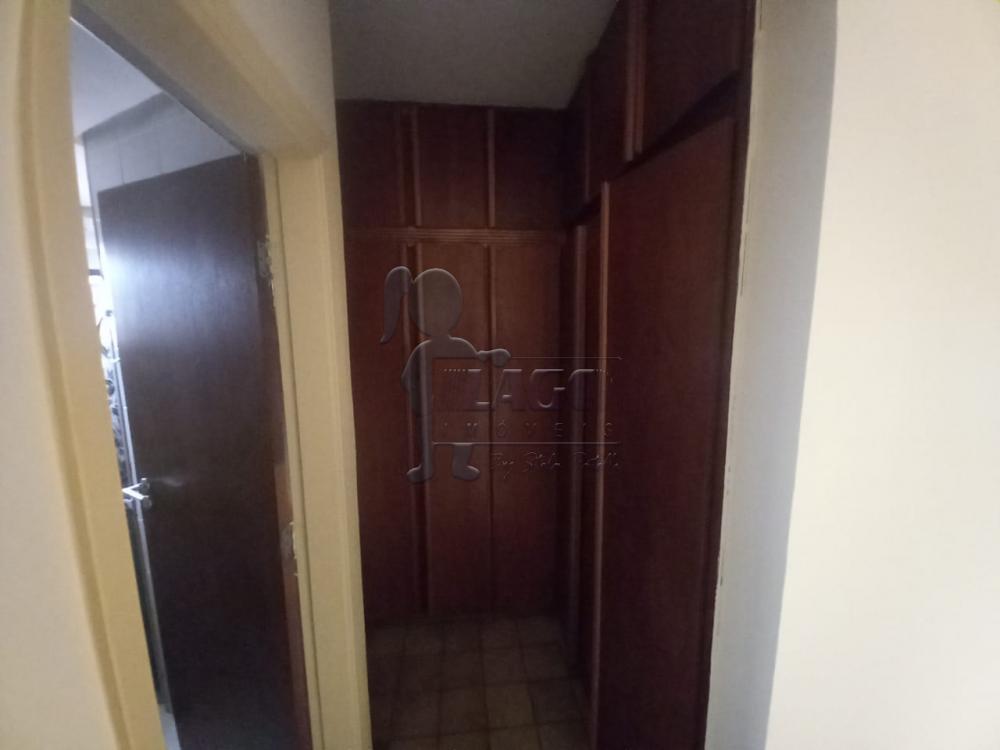 Alugar Apartamento / Padrão em Ribeirão Preto R$ 1.200,00 - Foto 14