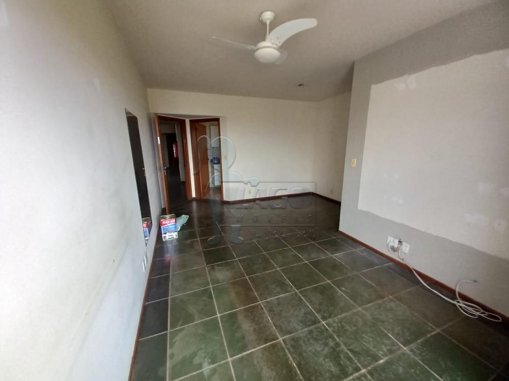 Alugar Apartamento / Padrão em Ribeirão Preto R$ 1.400,00 - Foto 2