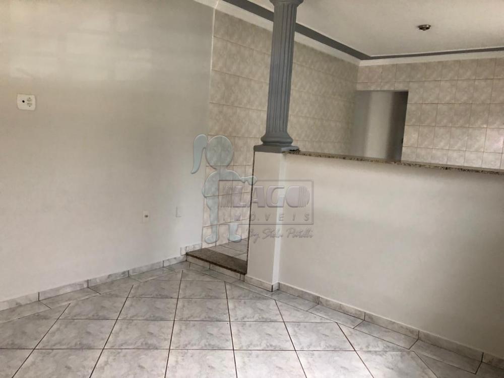 Alugar Casa / Padrão em Ribeirão Preto R$ 1.100,00 - Foto 5