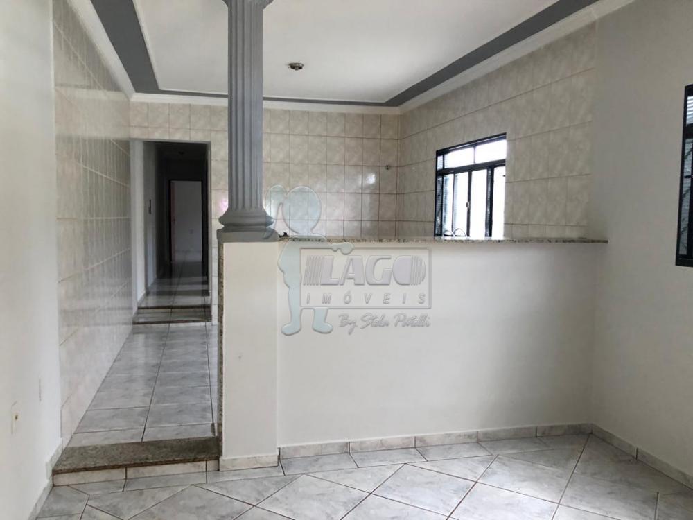 Alugar Casa / Padrão em Ribeirão Preto R$ 1.100,00 - Foto 6