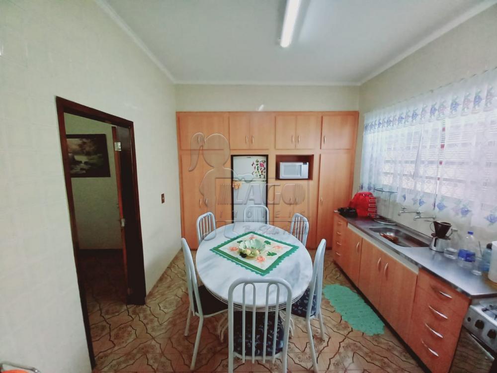 Alugar Casa / Padrão em Ribeirão Preto R$ 1.600,00 - Foto 3