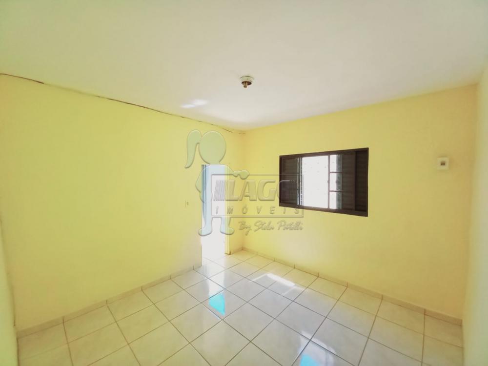 Alugar Casa / Padrão em Ribeirão Preto R$ 800,00 - Foto 3