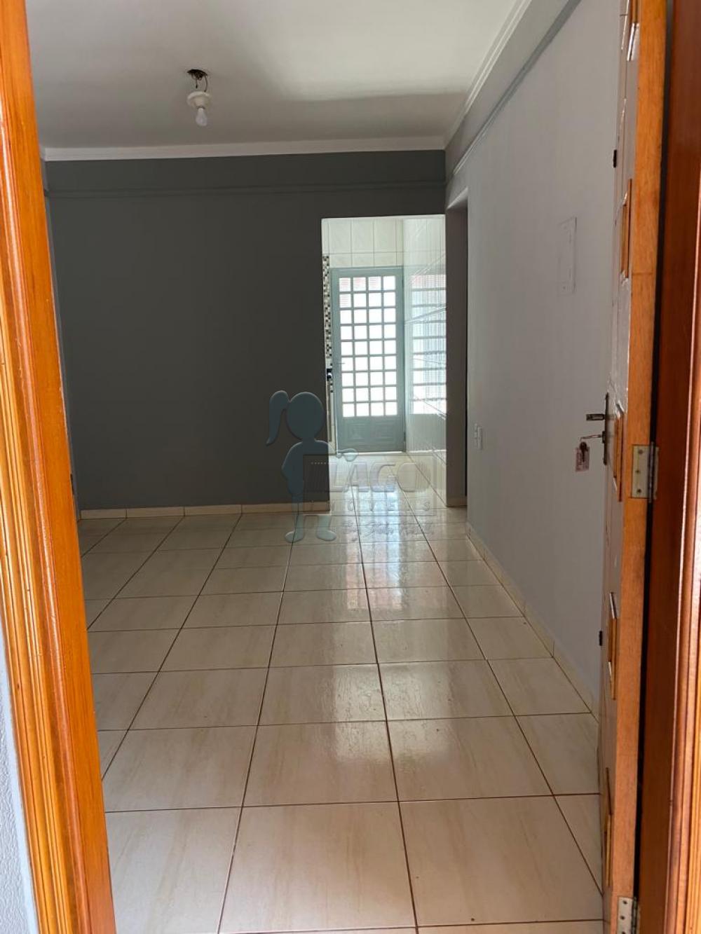 Comprar Casa / Padrão em Brodowski R$ 230.000,00 - Foto 2