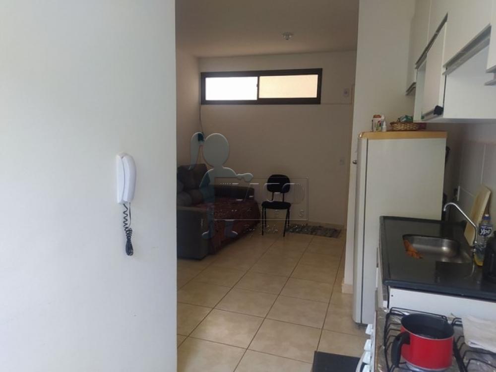 Comprar Apartamento / Padrão em Ribeirão Preto R$ 160.000,00 - Foto 4