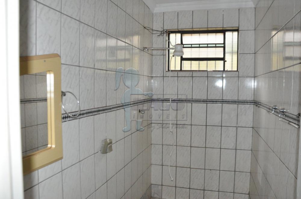 Alugar Casa / Padrão em Ribeirão Preto R$ 900,00 - Foto 7