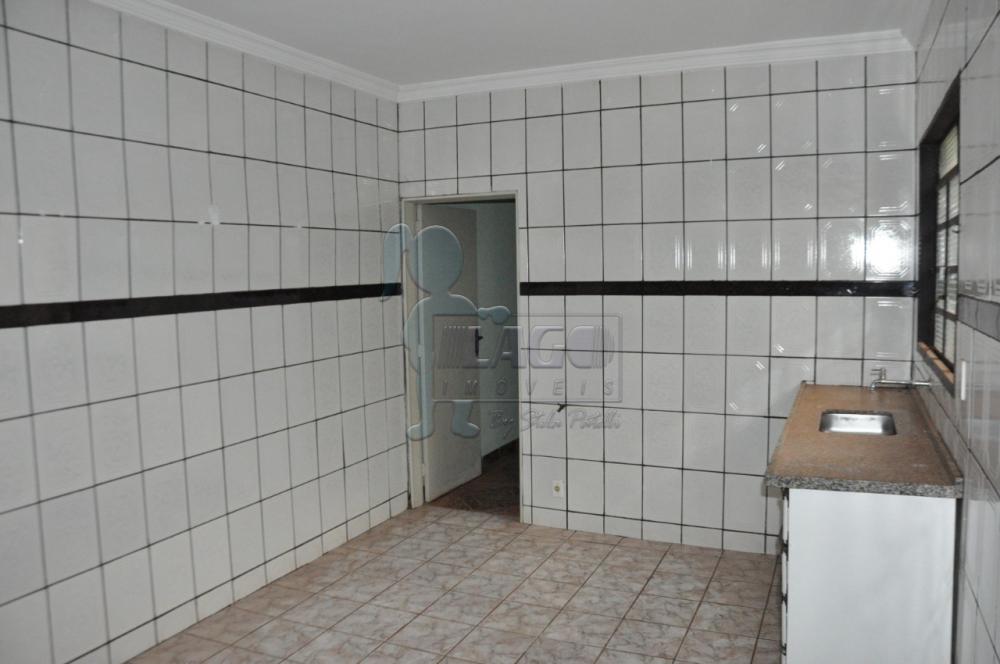 Alugar Casa / Padrão em Ribeirão Preto R$ 900,00 - Foto 13