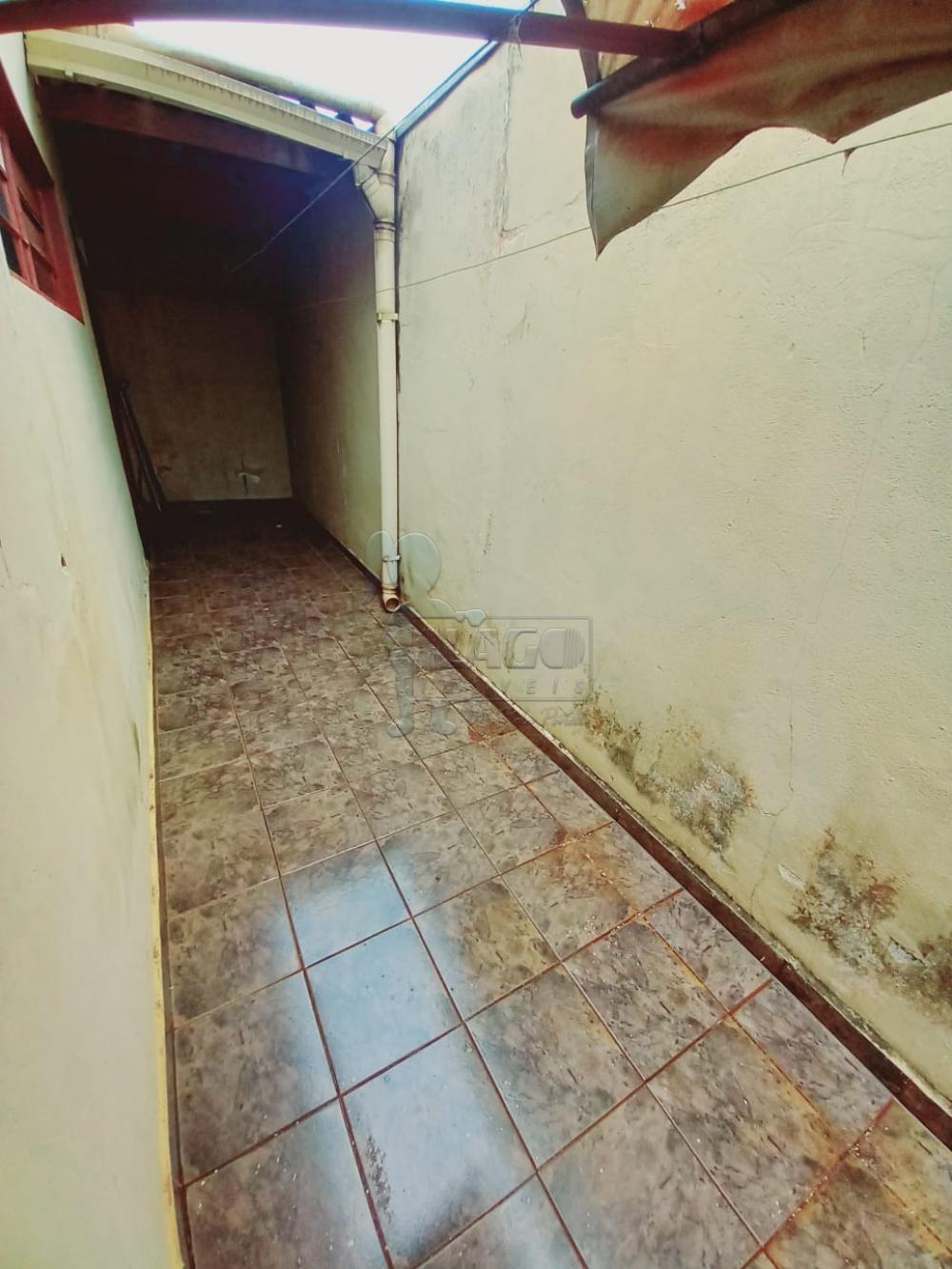Alugar Casa / Padrão em Ribeirão Preto R$ 800,00 - Foto 10