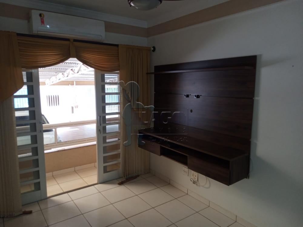 Comprar Apartamento / Padrão em Ribeirão Preto R$ 350.000,00 - Foto 2