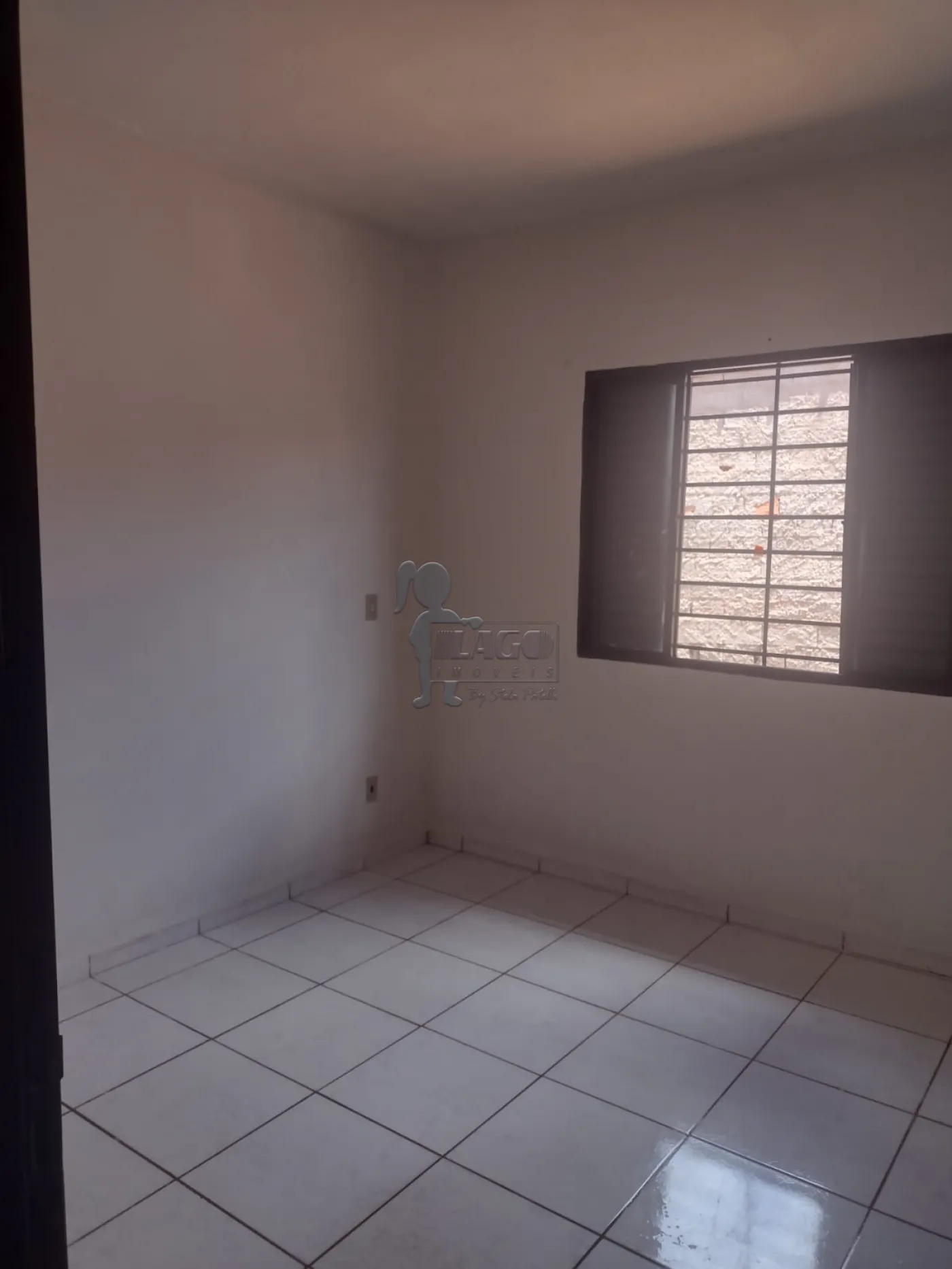 Alugar Casa / Padrão em Jardinópolis R$ 750,00 - Foto 1