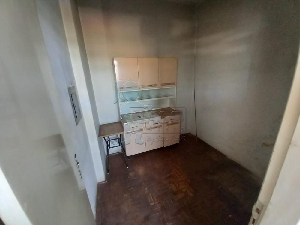 Alugar Apartamento / Padrão em Ribeirão Preto R$ 1.200,00 - Foto 11