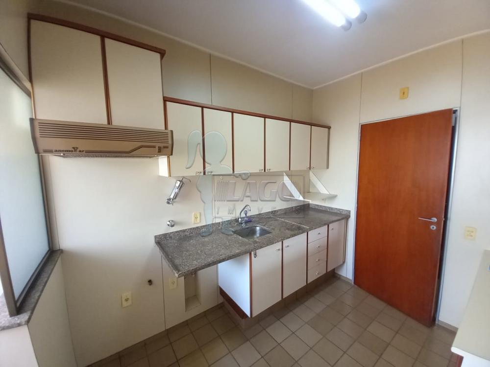 Alugar Apartamento / Padrão em Ribeirão Preto R$ 1.750,00 - Foto 6