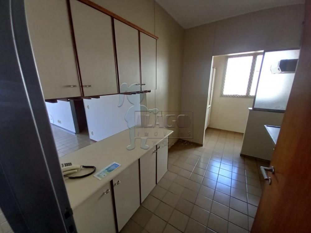 Alugar Apartamento / Padrão em Ribeirão Preto R$ 1.750,00 - Foto 7