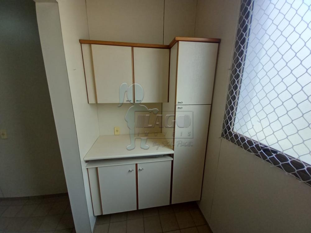 Alugar Apartamento / Padrão em Ribeirão Preto R$ 1.750,00 - Foto 12