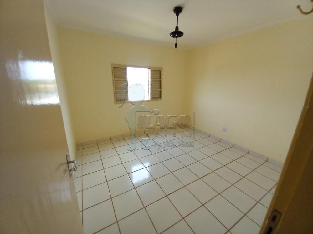 Alugar Apartamento / Padrão em Ribeirão Preto R$ 750,00 - Foto 3