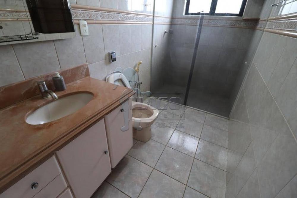 Alugar Apartamento / Padrão em Passos R$ 1.800,00 - Foto 11